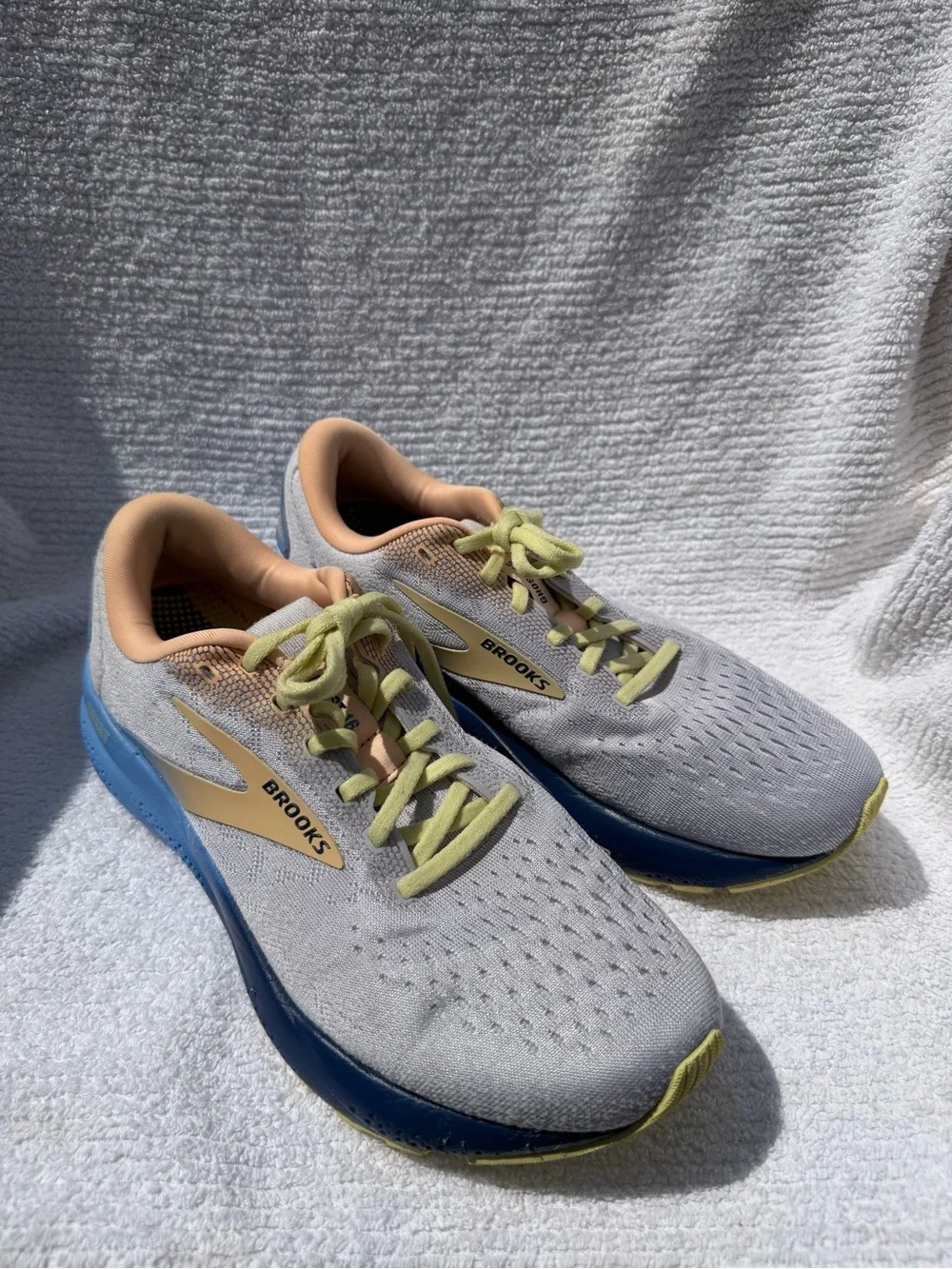 Brooks Ghost 16 Women’s 9.5 B Haze Blueprint Peach Running Shoes 1204071B182